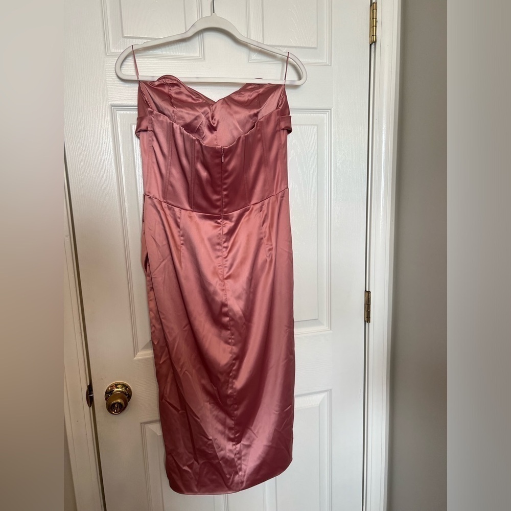Bardot Jamila Corset Dress in Dusty Rose - Picture 7 of 11